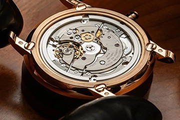 上海江诗丹顿手表官方售后洗油保养