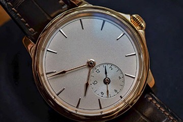 上海江诗丹顿表扣磨损了